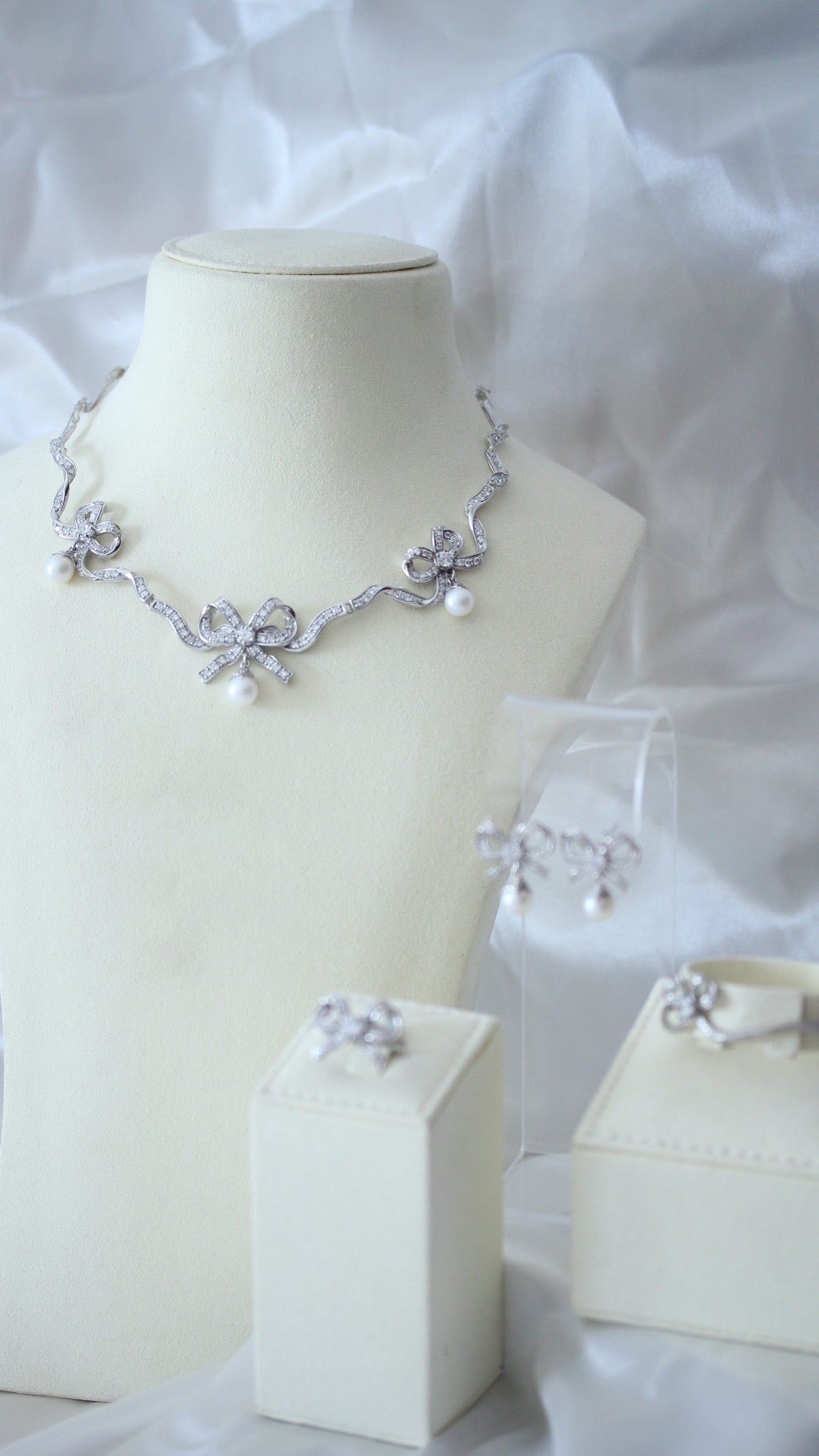 Athba’s Simple Necklace