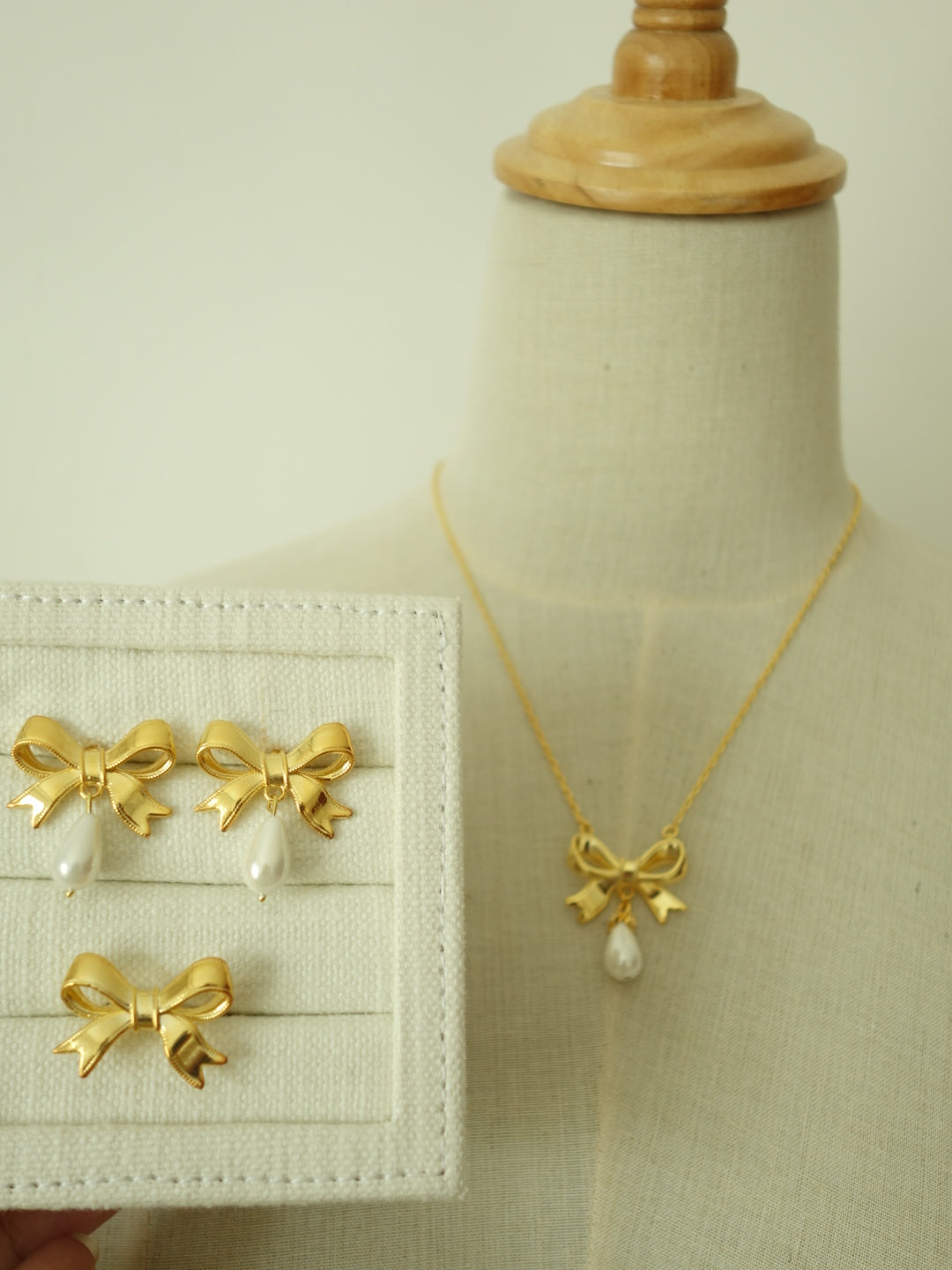 Vintage Ribbons