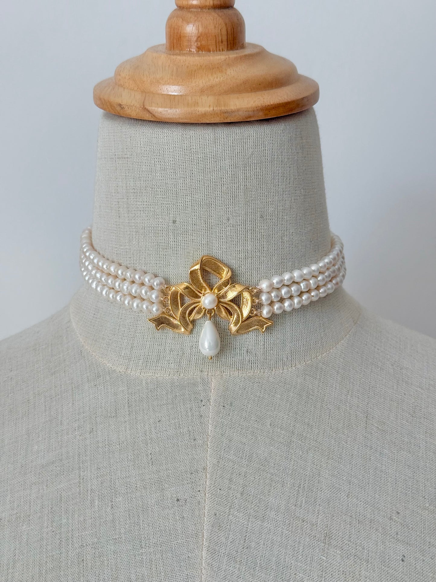 Victorian bow choker (Large)