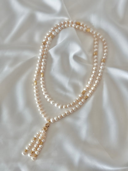 Long pearl tassel