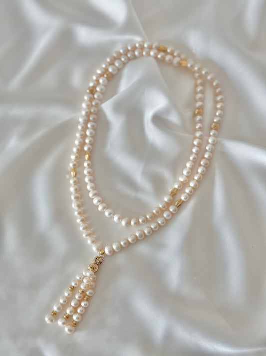 Long pearl tassel