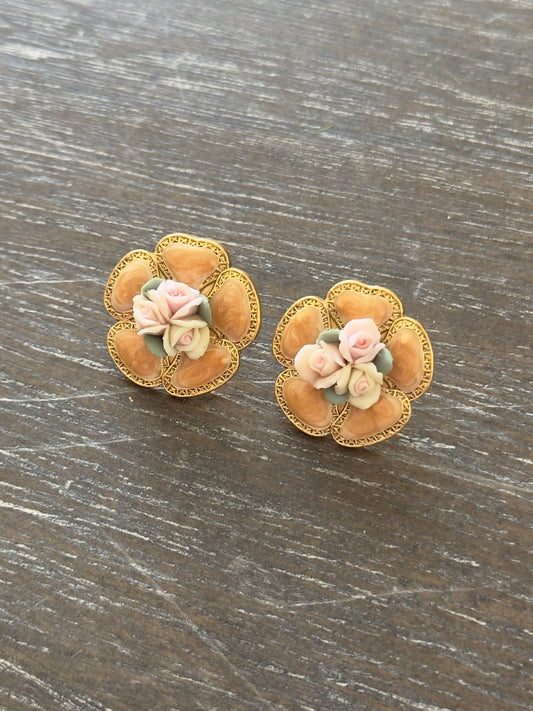 Vintage ceramic flowers pierced earring