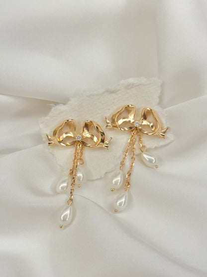 Naema Earring