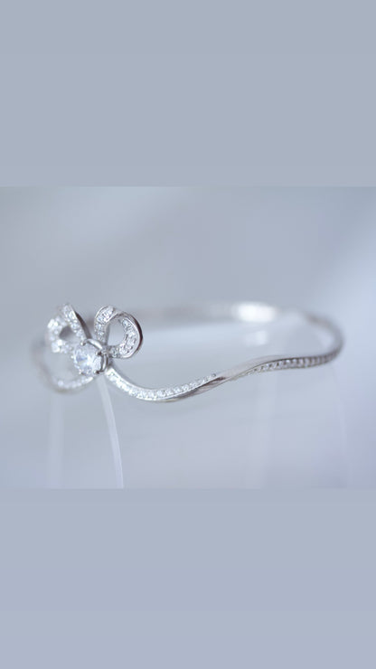 Athba’s bracelet