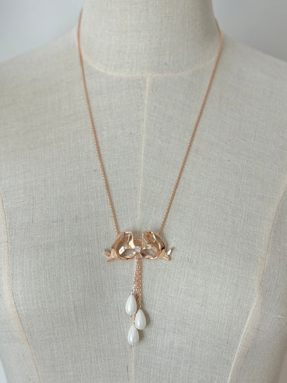 Naema Long necklace