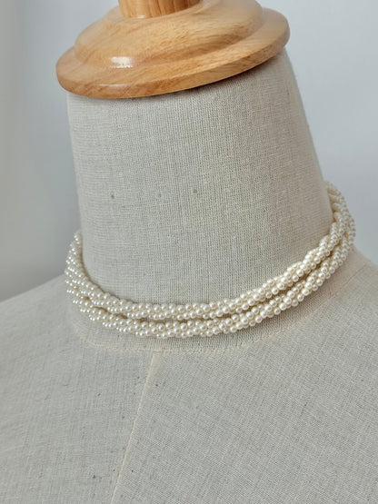 Vintage twisted pearl necklace