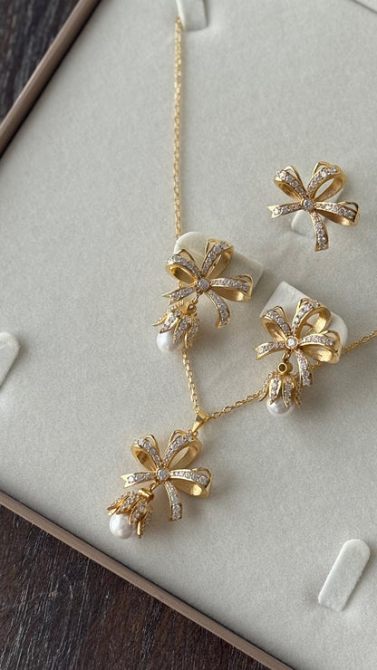 Fakhra Earring