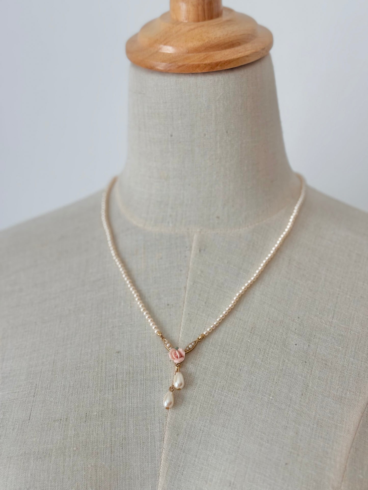 Vintage rose necklace