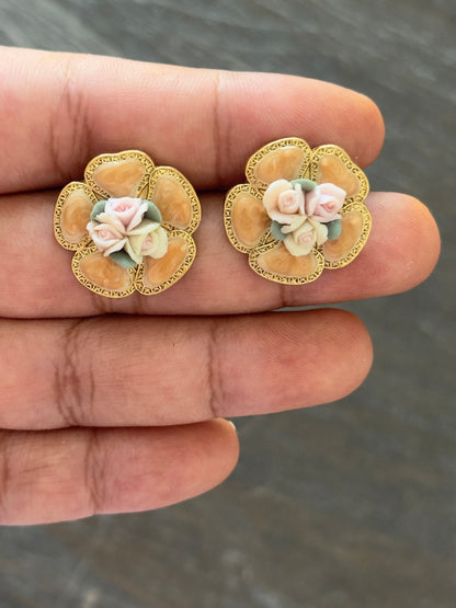 Vintage ceramic flowers pierced earring