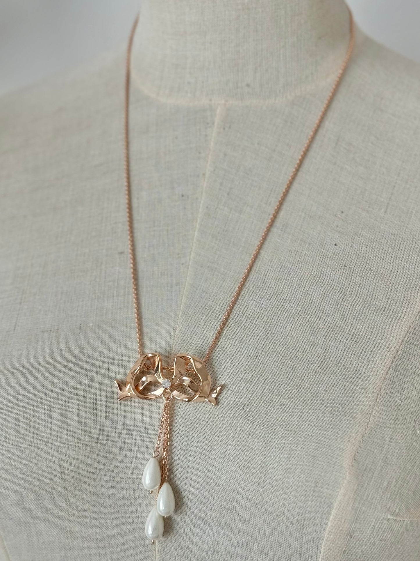 Naema Long necklace