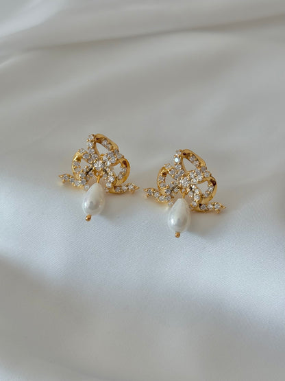 Victorian bow full zircon earring