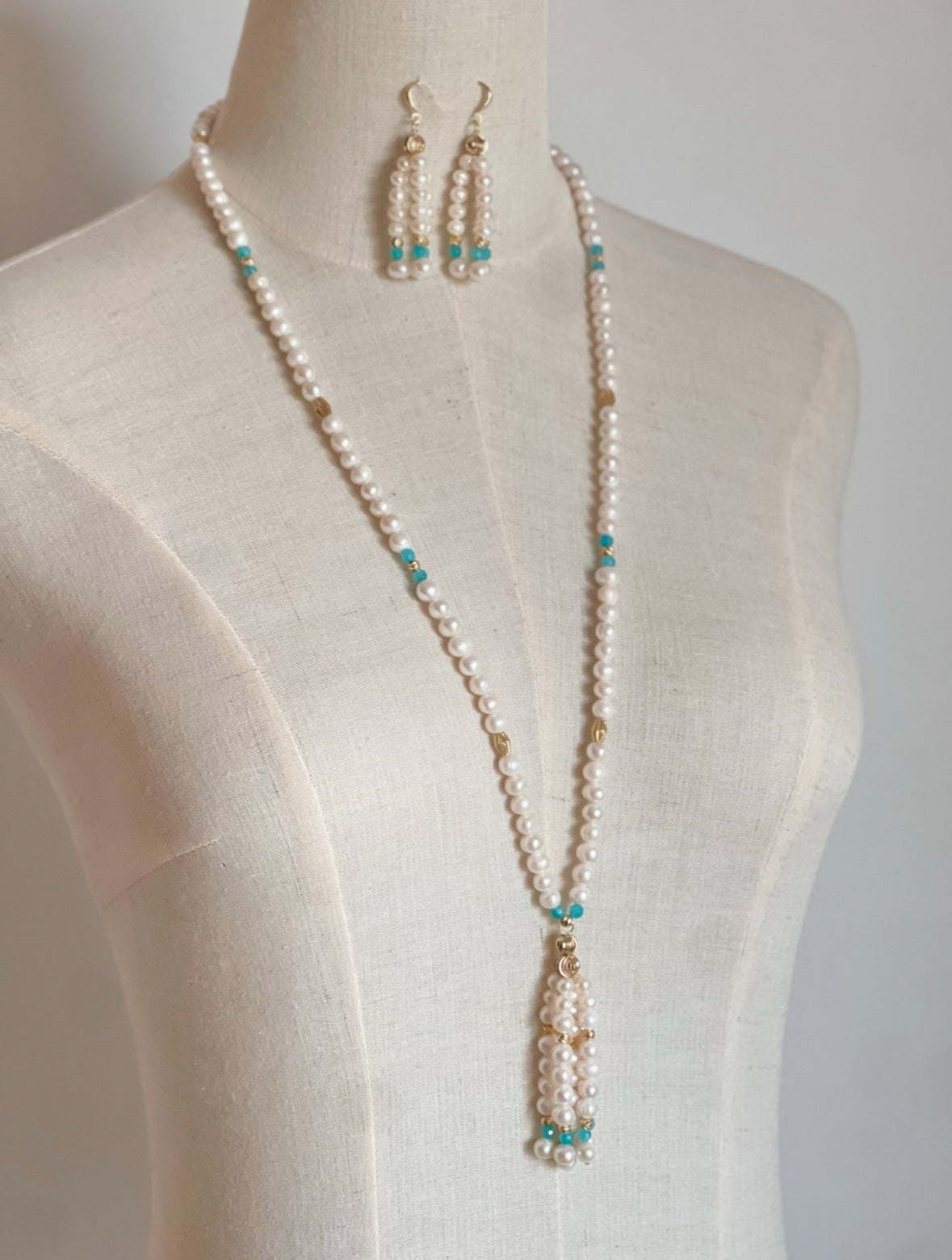 Real pearls & stones Tassel necklace and earring set