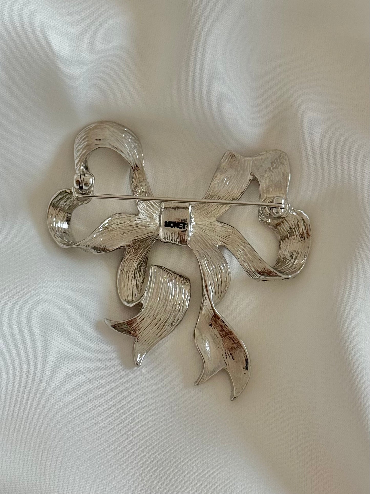 Vintage Silver bow with crystals brooch signed Monet (Large)