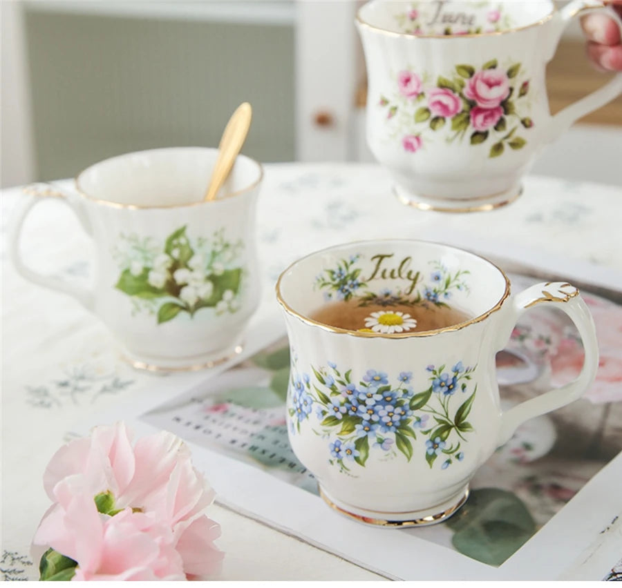 Vintage style Ceramic Seasonal Flower Mug