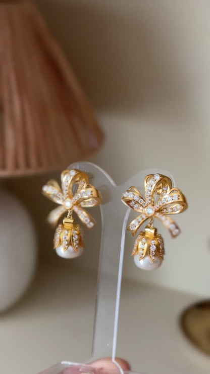 Fakhra Earring